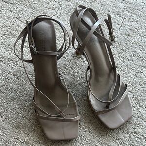Meshki Brandy Ankle Strap Heels - Taupe
Size: 37 or 6.5